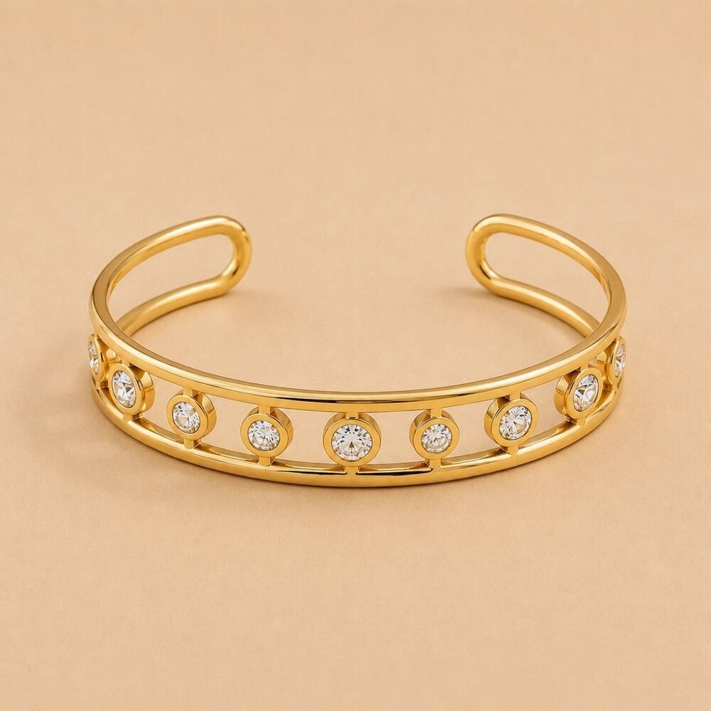gold cuff bracelet with diamond D220